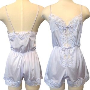 Vintage 70s Flair Silky Nylon Pale Purple Lilac Lace Cami Romper Teddy Playsuit